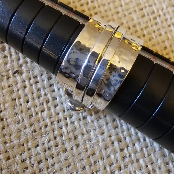 Retired Silpada Hammered .925 Sterling Silver Ring (R0897) - Picture 5 of 7